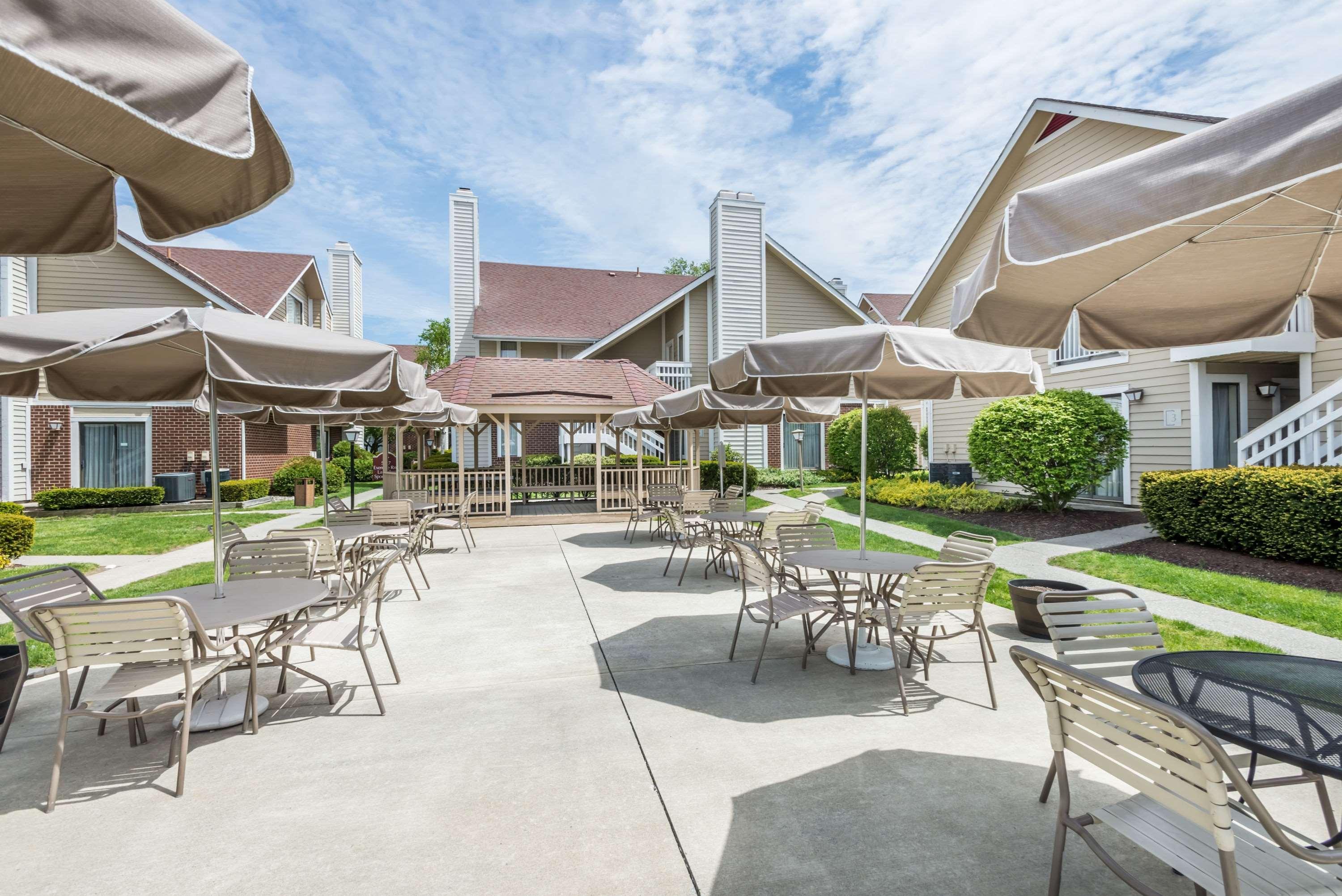 ฮอว์ทอร์น สวีท บาย วินด์แฮม ฟิชคิลล์/พูคิปซี แอเรีย Hotel ภายนอก รูปภาพ